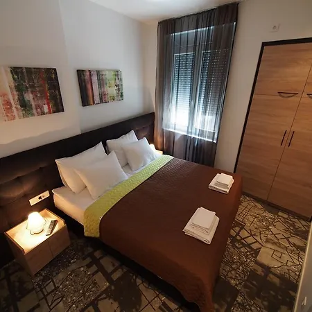 Decanska Lägenhet Belgrad